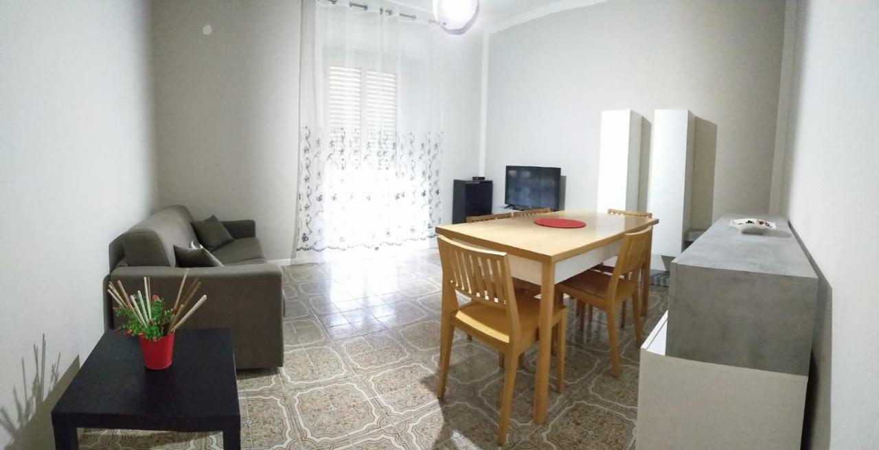 Casa Buono - Aeroporto Di Capodichino Apartment Napoli Bagian luar foto